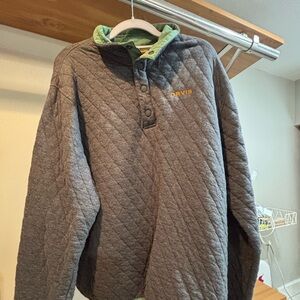 Orvis puffy pullover